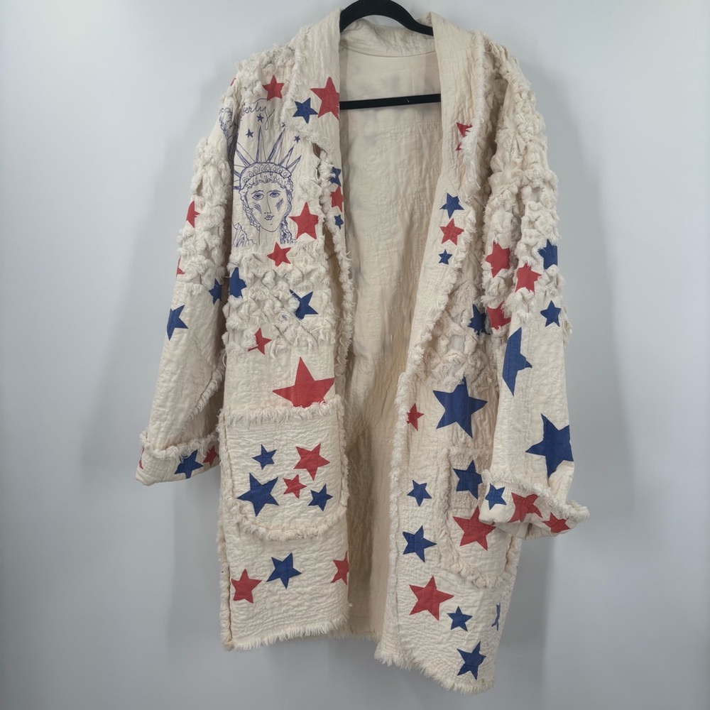 Women's Star Patterned Oversized Quilt Jacket Women’s Size L